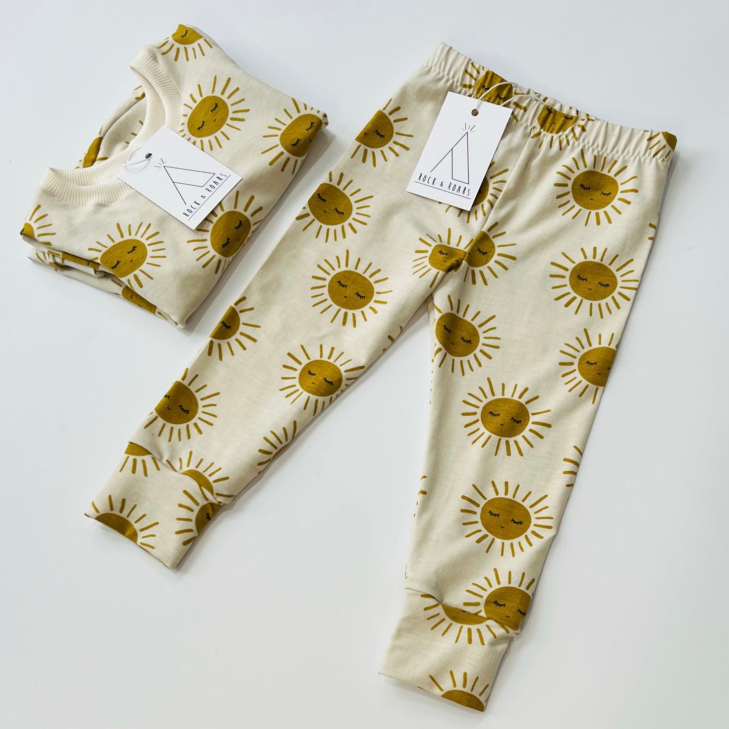 Here Comes the Sun Leggings
